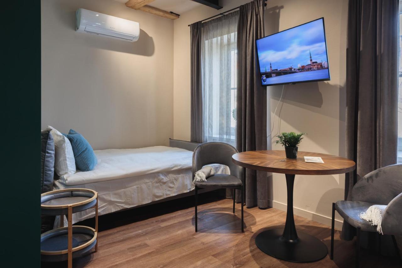 Colonel Suites & Apartments รีกา ภายนอก รูปภาพ